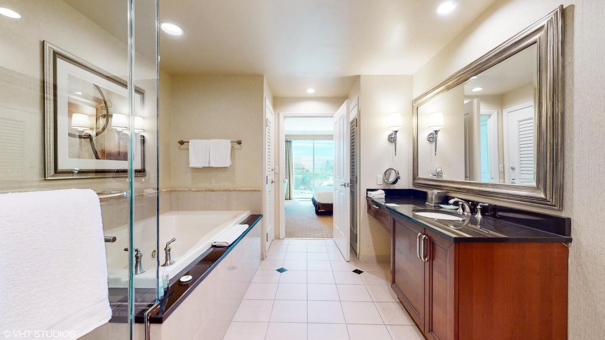 Lady Luck'S Vista - Private Balcony - Full Kitchen - Two Full Baths - Jetted Tub - Full Mgm Grand Resort Access W No Resort Fee At Mgm Signature Las Vegas Kültér fotó